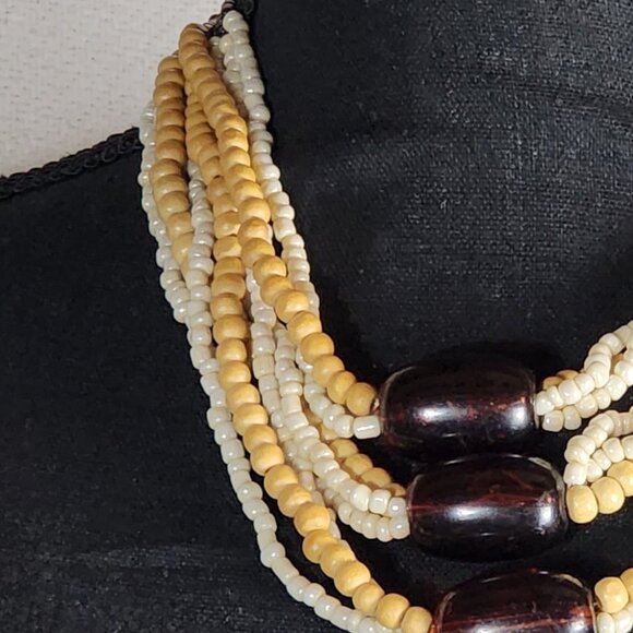 Express Wood Poly Brown Root Beer Tan Pearlescent White Bead 17" Choker Necklace - Picture 4 of 16